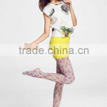 Stylish Chinese style outdoor use teen pantyhose with selective colors