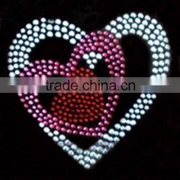 Grade quality korean strass rhinestones heart to heart motifs