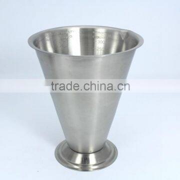 Stainless Steel Cone Measuring Cups With Spout photo-3
