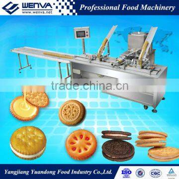 sandwiching biscuit machine