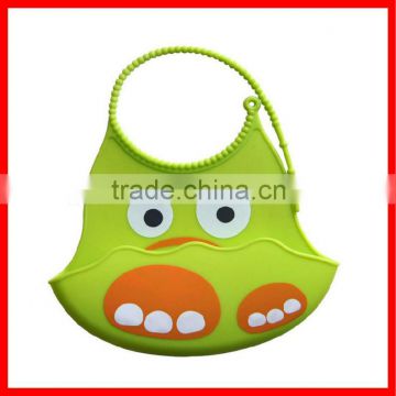 Cute cartoon printed silicone cheap baby bibs from factory direct selling