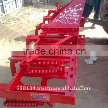 Round Steel Tine Tiller