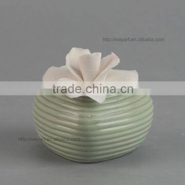 BSCI SEDEX Audit Nice Design Hand-made Ceramic Flower Oil Diffuser For Promotion photo-4
