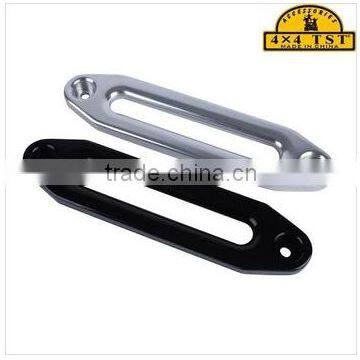 Winch roller fairlead