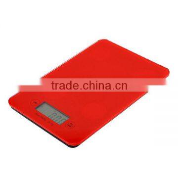 Electronic kitchen scale with auto zero resetting and auto shut off