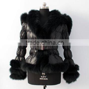 2015 factory wholesale women black down jacket with fox fur trim