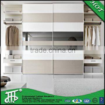 Foshan supplier cheap bedroom closet with custom logo & design