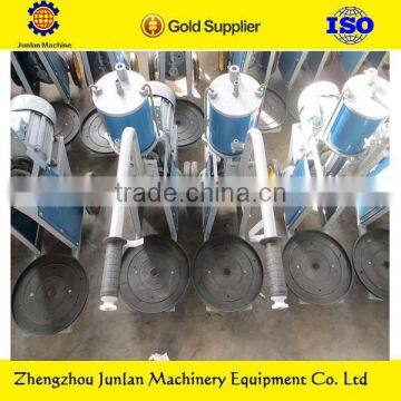 Piston and Vacuum Type Single Cow Milking Machine photo-3
