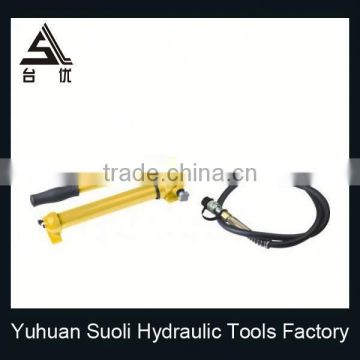 Torin 0.6L Hand Operated Oil Pump for Lifting Mini Ram