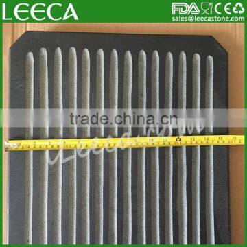 LEECA stonegrill with top grooves