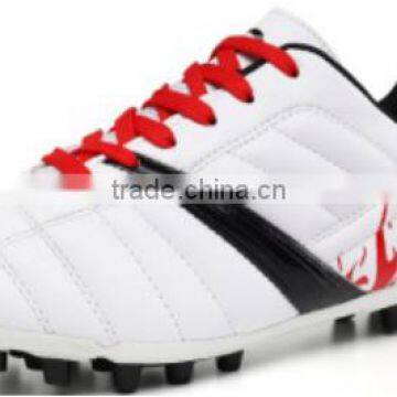 2017 New Design Non-branded Football Shoe Factory Stock Lot Sport Shoes Low Price Wholesale