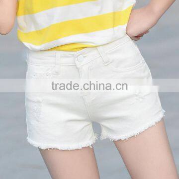 Hot Selling Summer White elegant burrs denim women teenager shorts