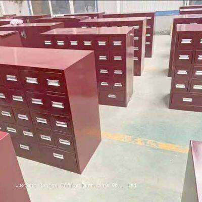 Großkapazitiver Apotheken-Schrank mit mehreren Schubladen für chinesische Medizin | Ideal zum Lagern chinesischer Kräutermittel photo-4