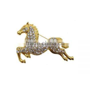 7*5cm Large Gold Finished Crystal Horse Brooch