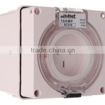 Single Phase 3 Flat Pin Socket 10A