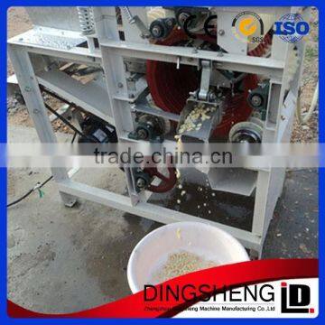 Red skin peanut dry peeling machine/wet peanut peeler/broad beans peeler
