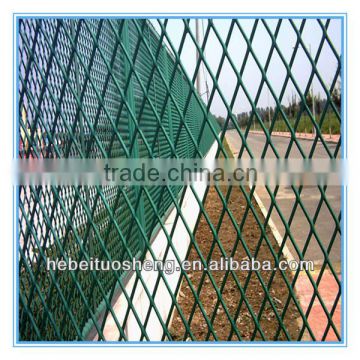 PVC coated expended metal grating fence