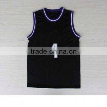 2016 Latest Specialized in 15 Years Basketball Uniform Design for Men With Individual Design