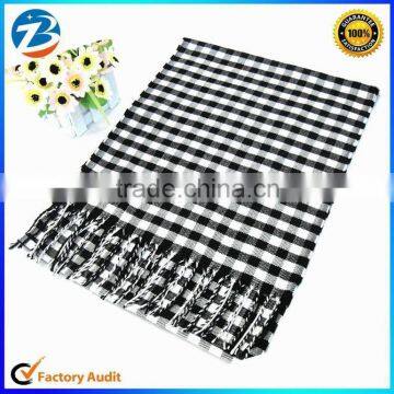Fashion Men's Small Checkerd Warm Long Wool Tassels Shawls