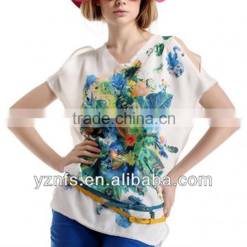 2013 new desgin fashion comfortable women' tshirt oem