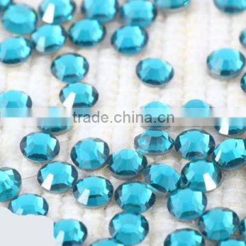 A+ Schwan Non hot-fix crystal beads color blue zircon