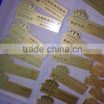 2016 Factory direct sales cheap gold custom metal badge