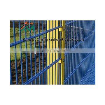 privacy fence installation/ welded iron wire mesh fences