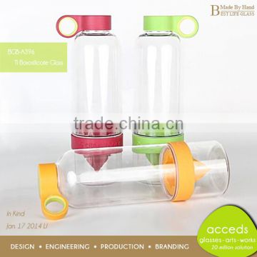 Various Designed Pyrex Glass Fruit Juice Bottle