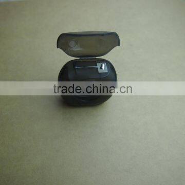 in China Adult Toothbrush Brands China Innovation Products White Voodoo Floss photo-6