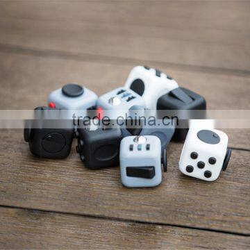 2017 New arrival High Quality 6-Sided Desk Toy Fidget Cube