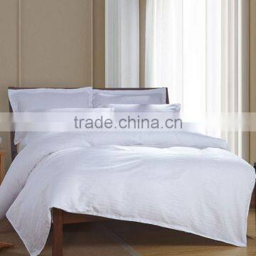 White hotel bedding set from Wedding Textile