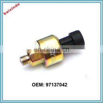 Auto Parts 4JX1 Engine Oil Rail Pressure Sensor 97137042 / 8-97137042-1 For Holden Jackaroo