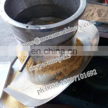 Chicken Essence Used High Speed Sieve Rotary Granulator photo-3