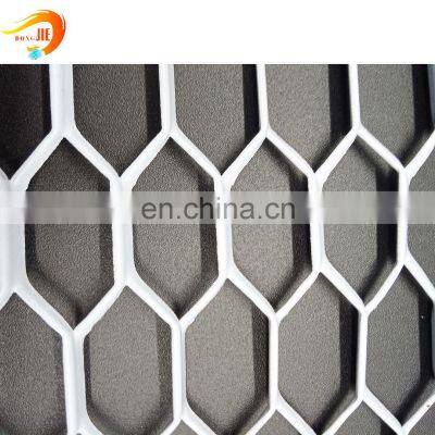 Attractive appearance durable exterior facade mesh