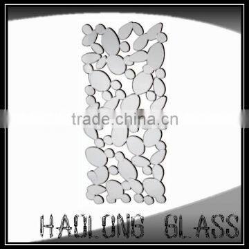 modern contemporary style decorative wall mirror with beveling edge