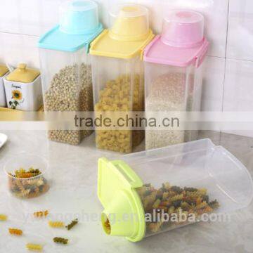 2.5L plastic transparent preserving box