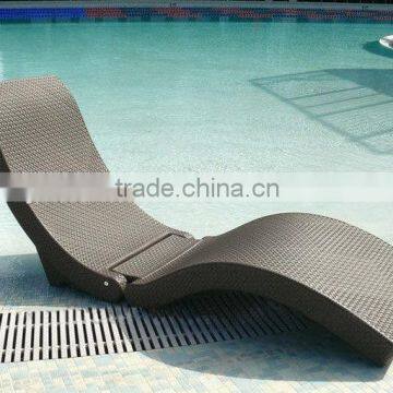 Weatherproof rattan cheap folding reclining beach chair