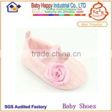 Best selling nice design pretty crochet baby booties