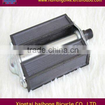 Durable gray big bike pedal/bicycle pedal/28" bike pedal