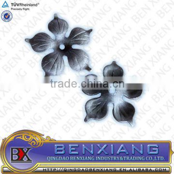 2013 new products show in alibaba wrought iron stamped flowers & leaves