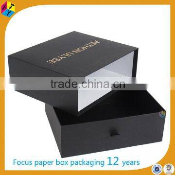 handmade foil stamped cardboard sliding black big paper box