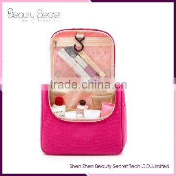 Hanging cosmetic case pink for purse