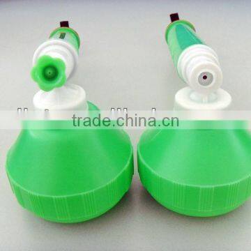 Taizhou ILOT Push & Pull Small Size Watering Sprayer With 320ml Bottle photo-3