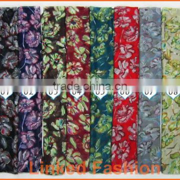 China Multicolored Printed Feather Products Scarf