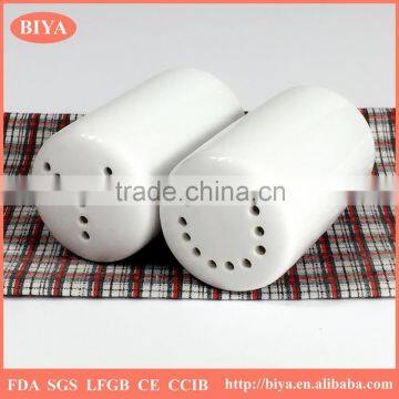 YU design white porcelain salt and sugar shaker,salt and pepper shakers wholesale accept custom decal design