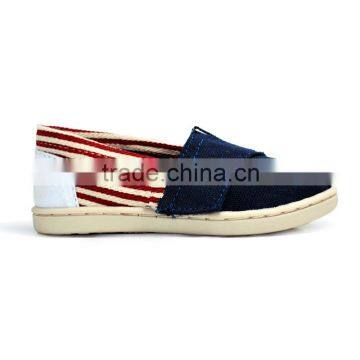 Fashion kids canvas slip on shoes with magic tape