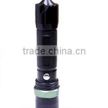 AUTO ZOOM TACTICAL 3000LM LED Flashlight Torch + Charger Battery