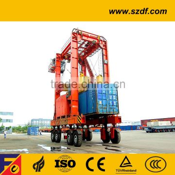 Container Straddle Carrier