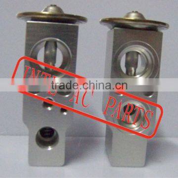 a/c expansion block (Valve) for NISSAN A33/ SUNNY