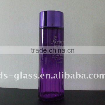 violet cream glass packaging screw cap with shining